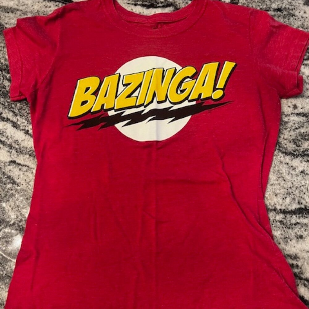 The Big Bang Theory Red t-shirt  "BAZINGA!" logo from the hit tv series.